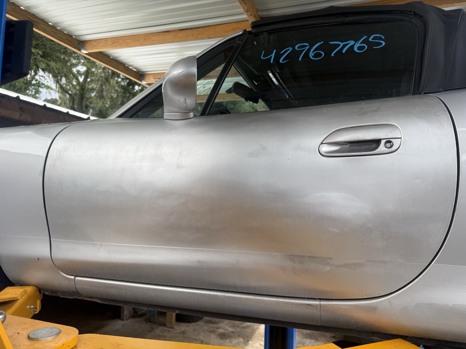 1999 Mazda Miata Driver Door Silver 