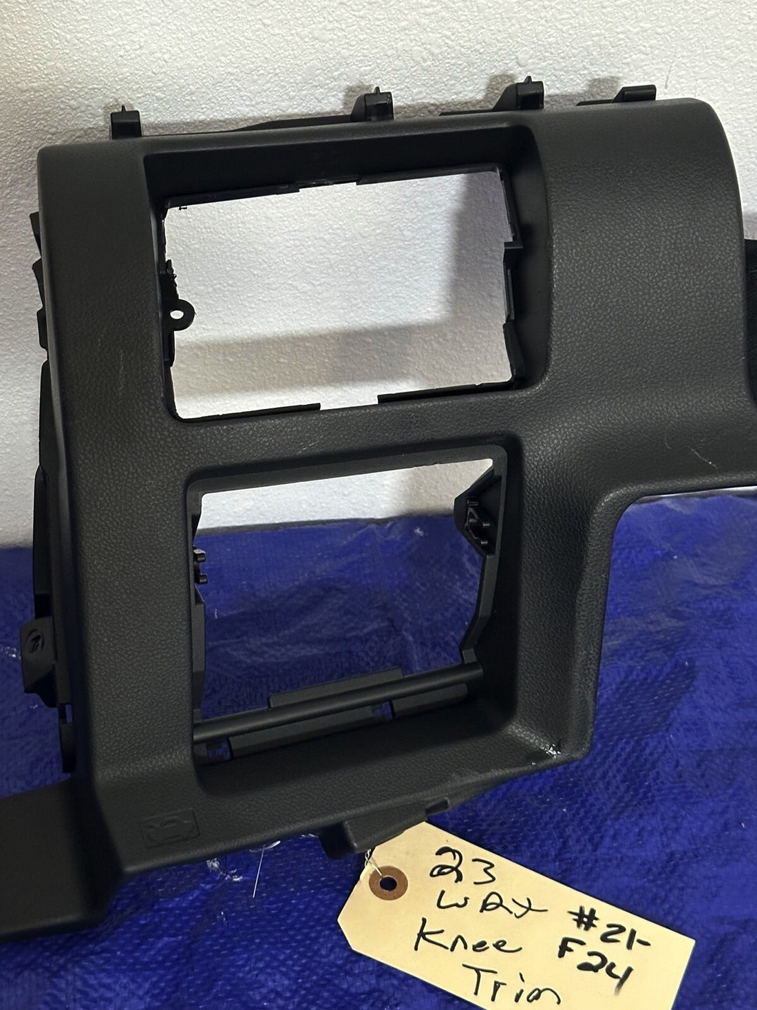 2022-2023 SUBARU WRX DASHBOARD LEFT DRIVER LOWER COLUMN KNEE PAD COVER OEM -2023
