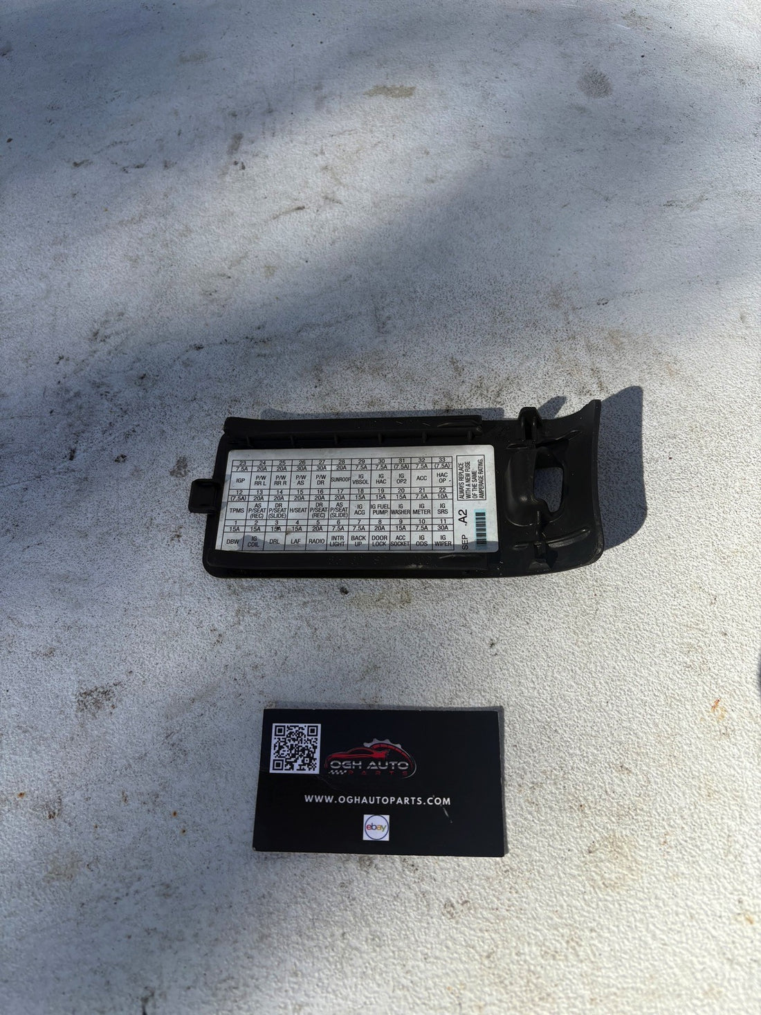 2004-2008 Acura TL 2003-2007 Honda Accord Interior Fuse Box Lid Door Cover OEM 