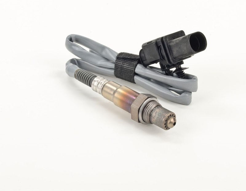 BOSCH 02 SENSOR 17196 (2009-2011 FORD EXPEDITION / LINCOLN NAVIGATOR)