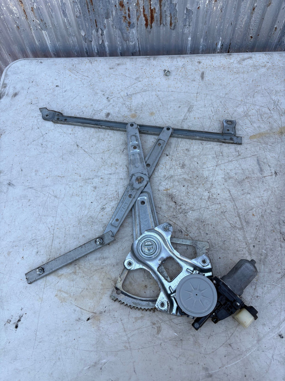 2013-2019 Subaru BRZ FRS 86 Driver Side Window Motor And Regulator 