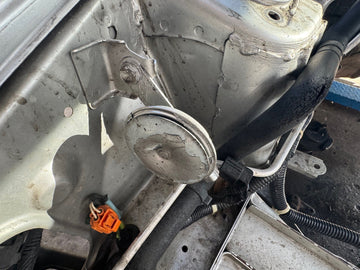 2000-2004 Honda S2000 Horn 
