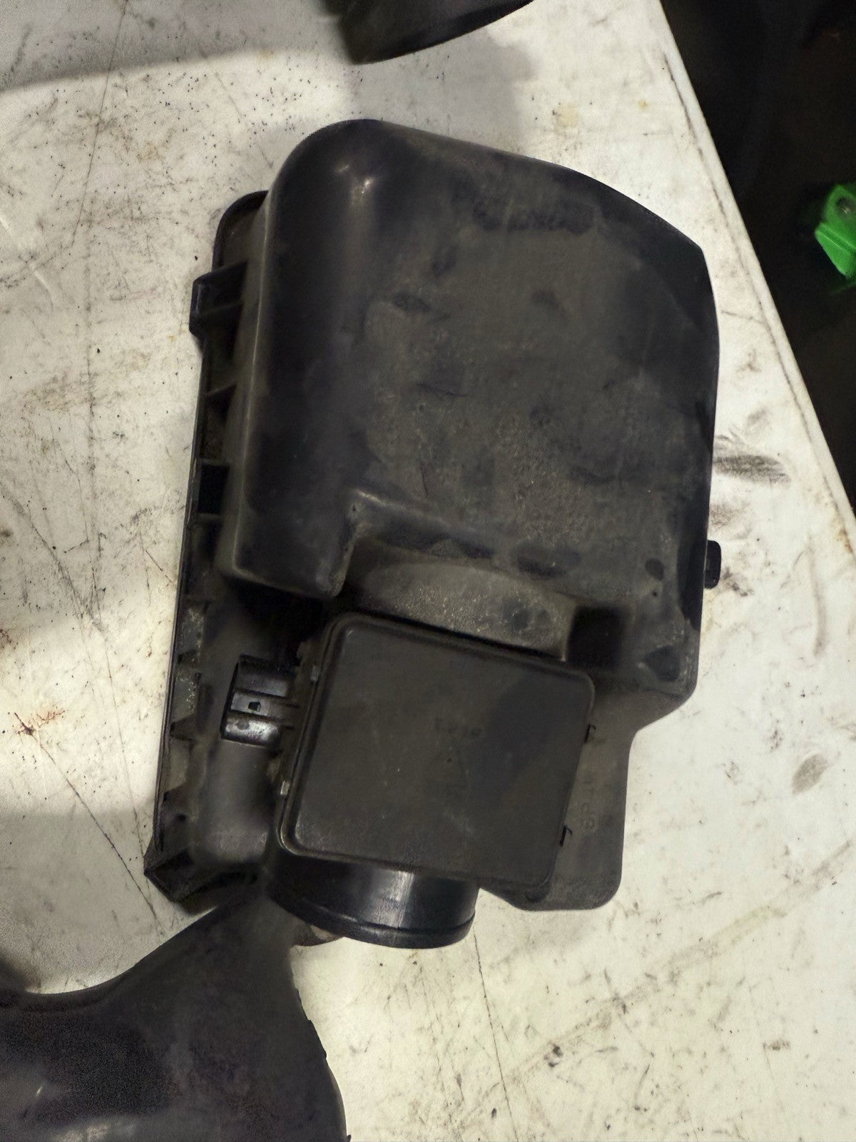 1999 Mazda Miata Intake OEM