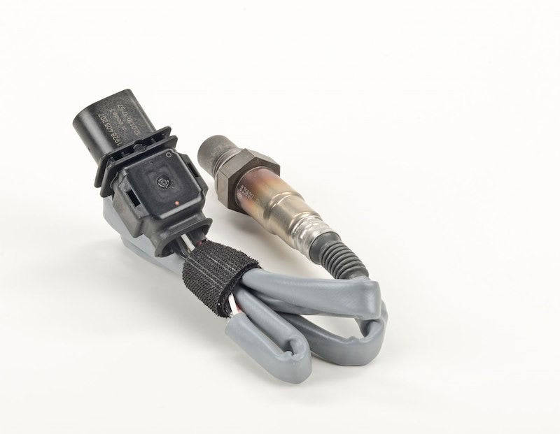 BOSCH 02 SENSOR 17196 (2009-2011 FORD EXPEDITION / LINCOLN NAVIGATOR)