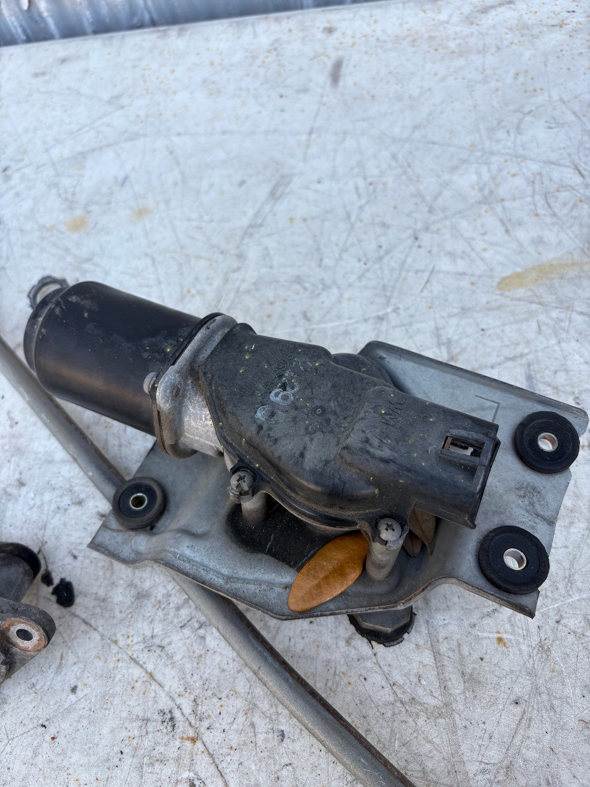 2000-2009 Honda S2000 AP1 AP2 Windshield Wiper Motor W/ Linkage OEM 
