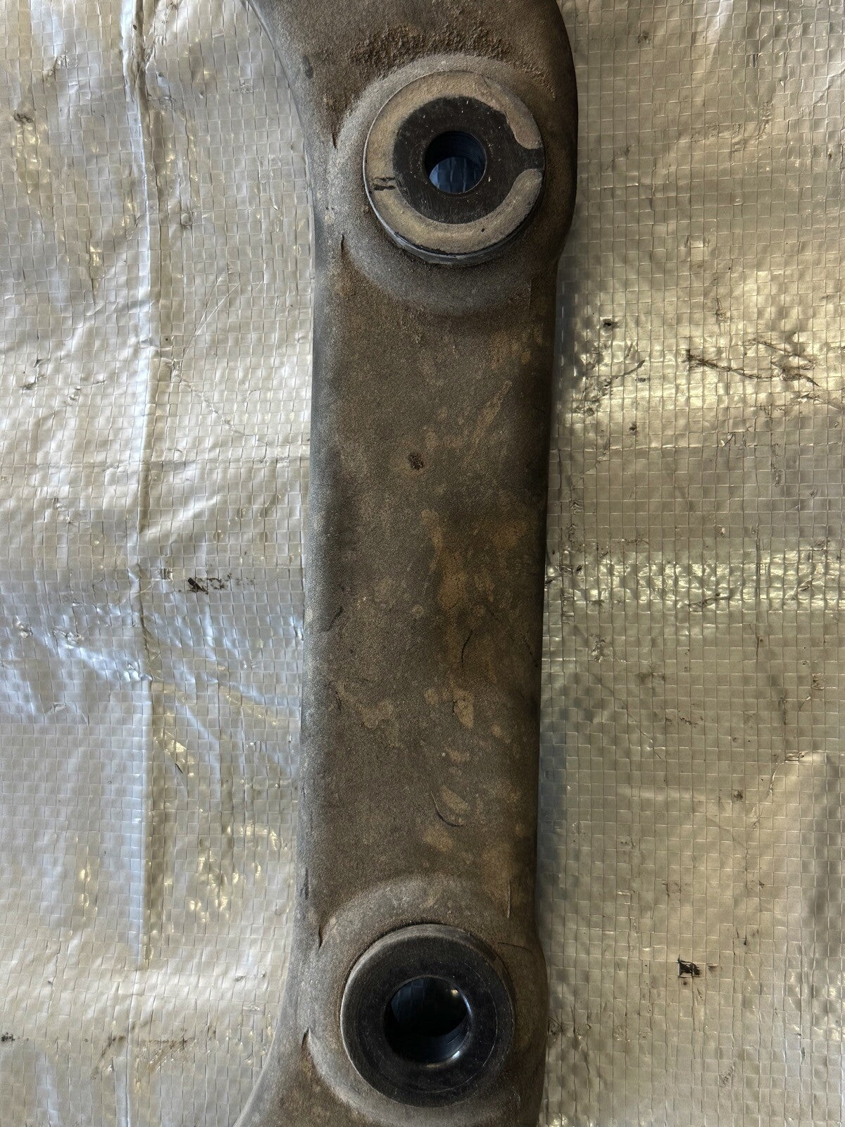 02-08 Nissan 350Z Exhaust Transmission Mount Bracket OEM (2008) 