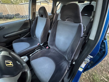 2007 Honda Fit Front Seats 