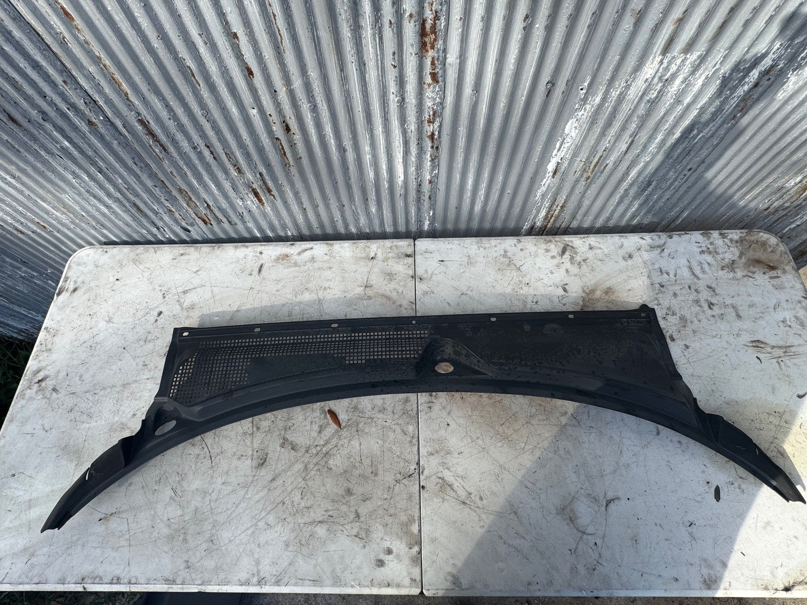 2000-2004 Honda S2000 Wiper Cowl 