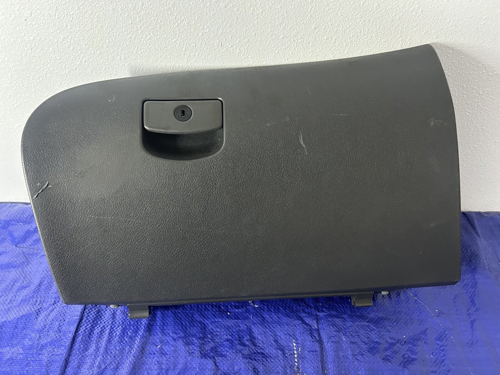 2009 Subaru WRX Glove Box 