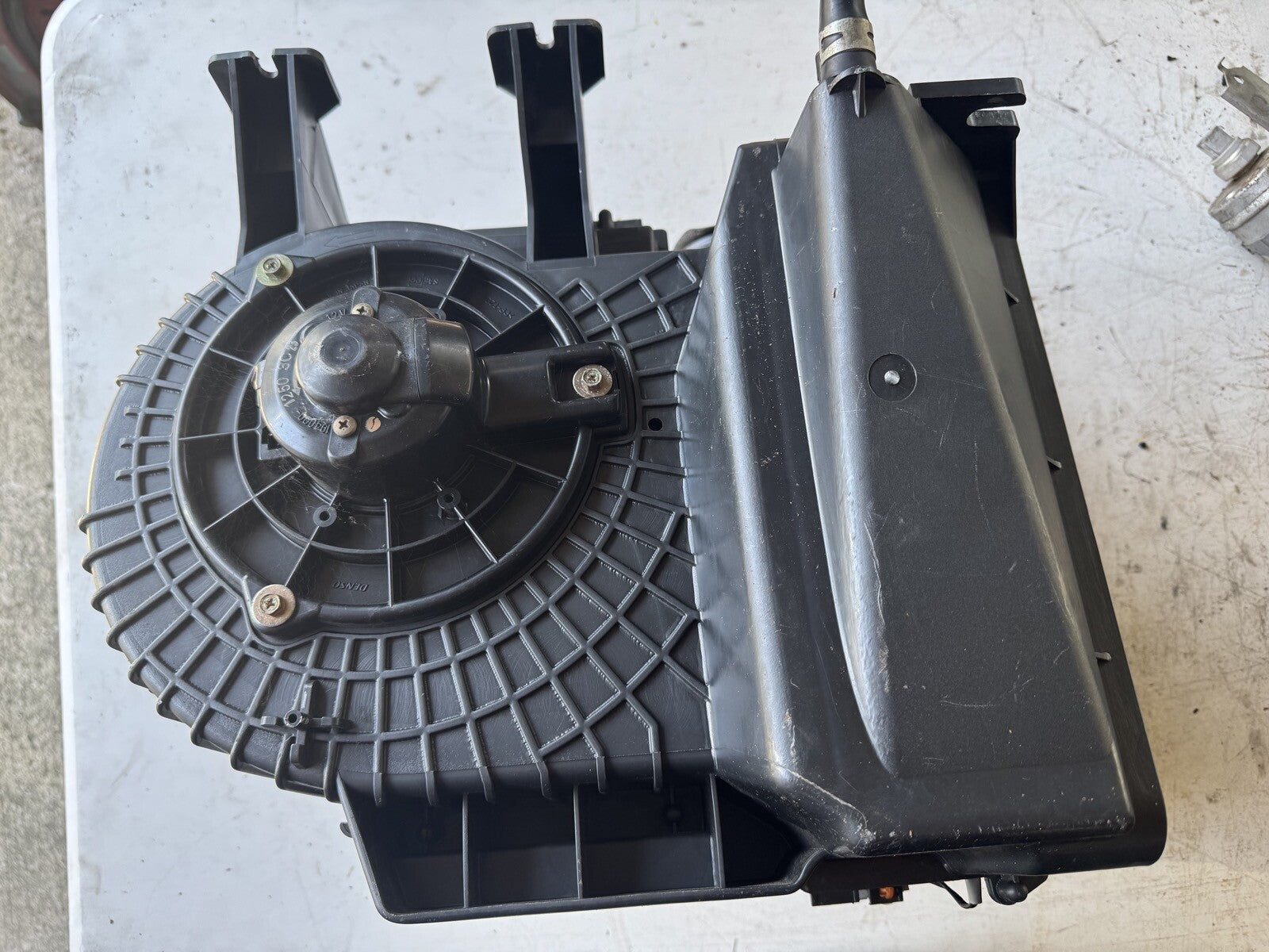 2000-2009 Honda s2000 AC Blower Motor Housing 