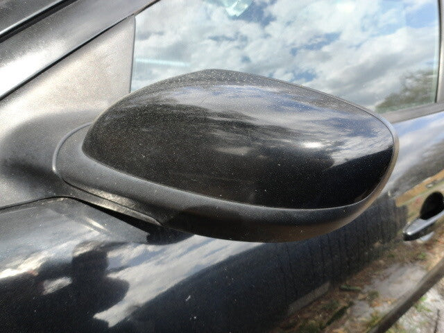 2004 Mazda RX8 Driver/Passenger Side Mirrors (Pair)