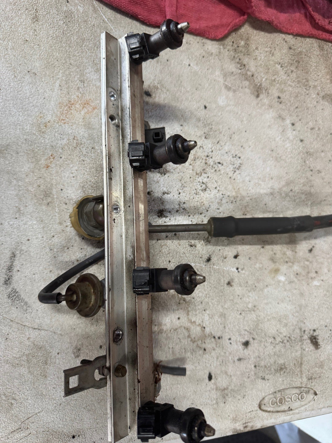 2000-2004 Honda S2000 Fuel rail with injectors