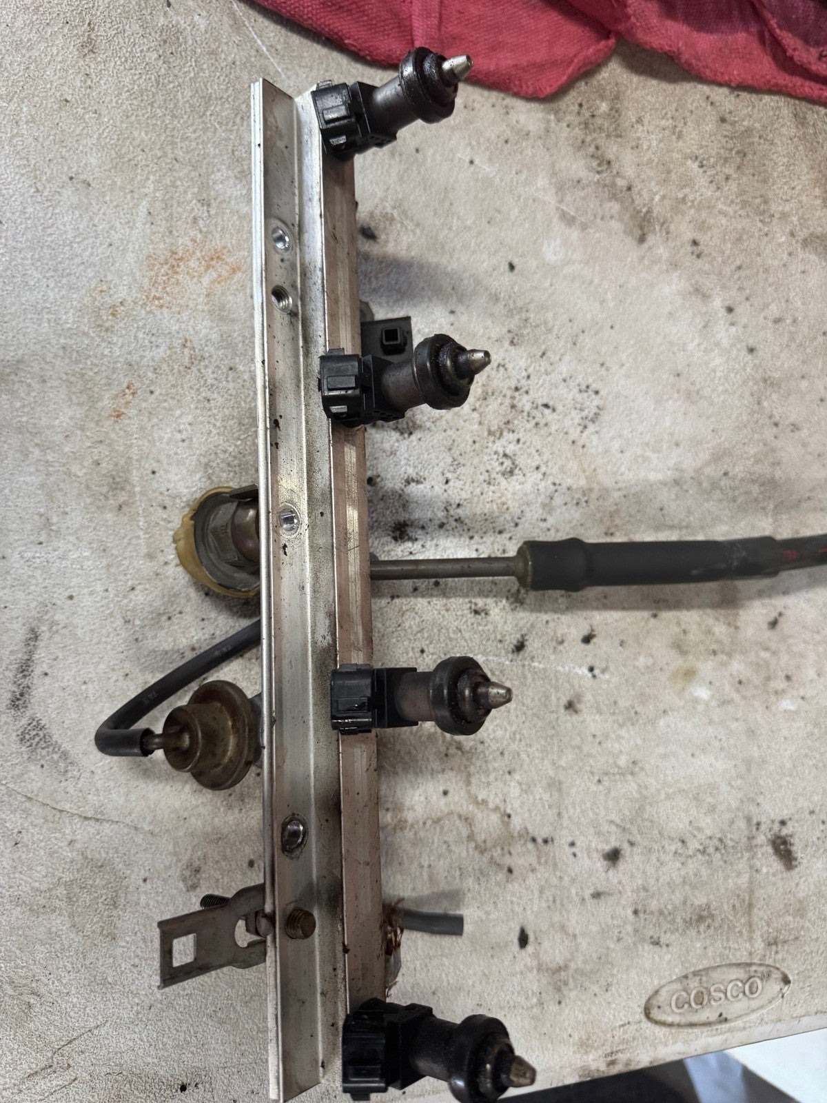 2000-2004 Honda S2000 Fuel rail with injectors