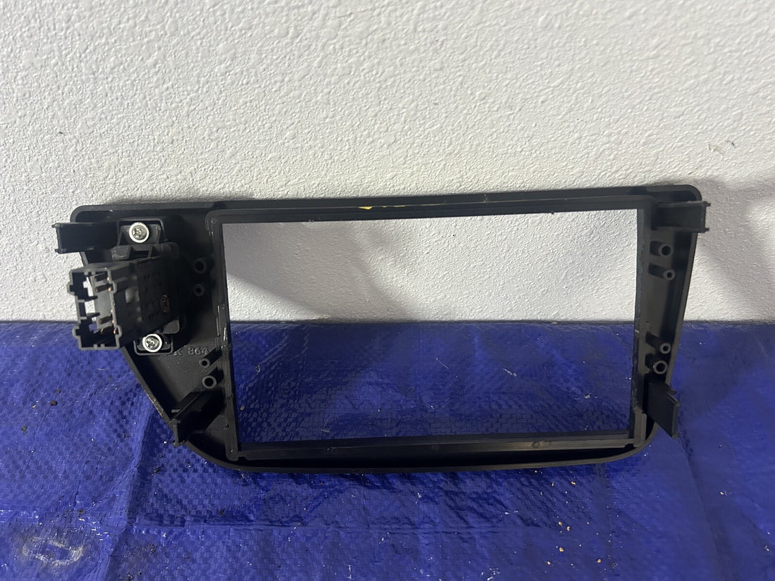 02-04 Acura RSX Radio Bezel Hazard Button