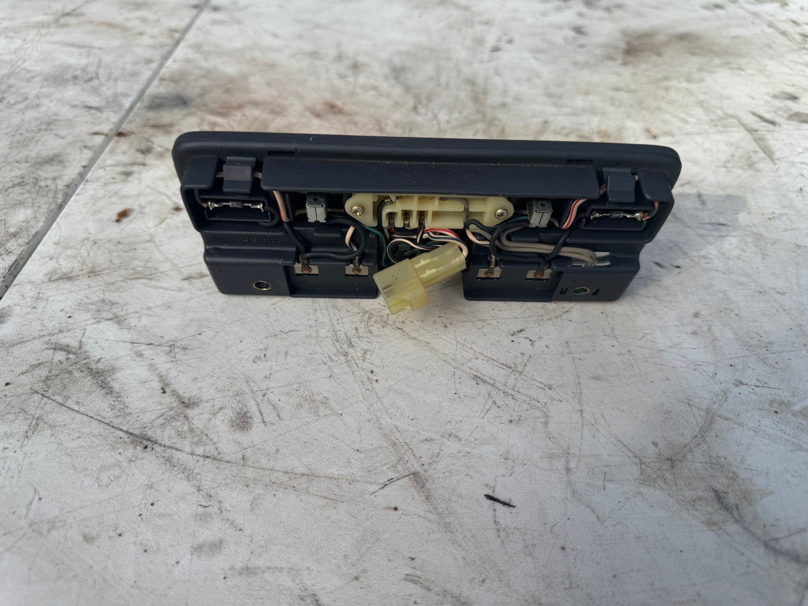 2000-2004 Honda S2000 Dome Light 