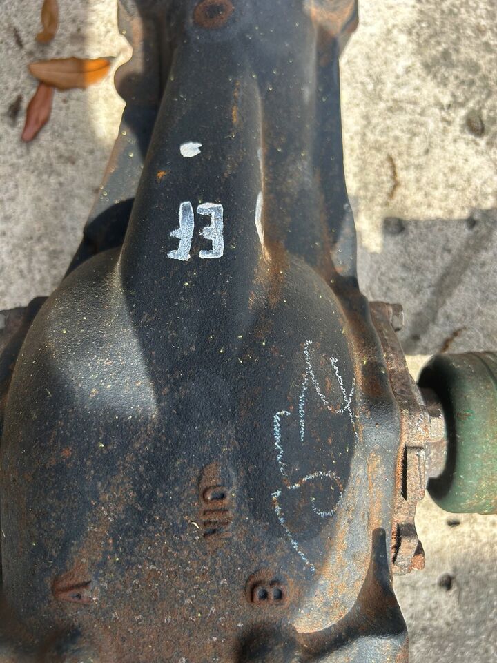 2005 Subaru WRX Impreza Differential & Axles image 2