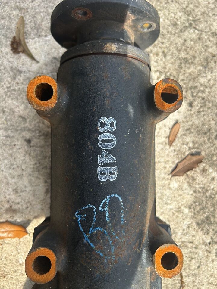 2005 Subaru WRX Impreza Differential & Axles image 3