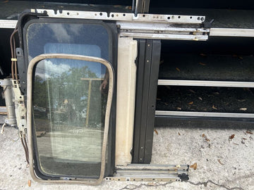 2005 Subaru WRX Sunroof Assembly image 0