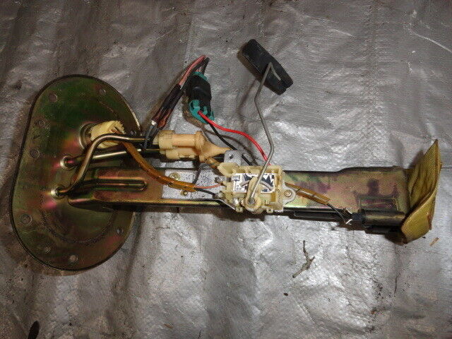 2002 Subaru WRX Fuel Pump Assembly image 0